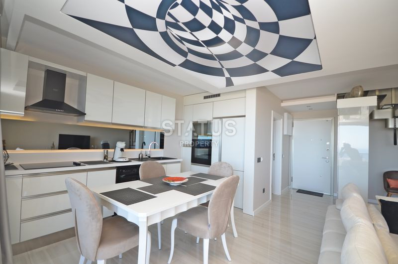 Beautiful spacious turnkey penthouse in Kargicak, 130 m2 фото 4