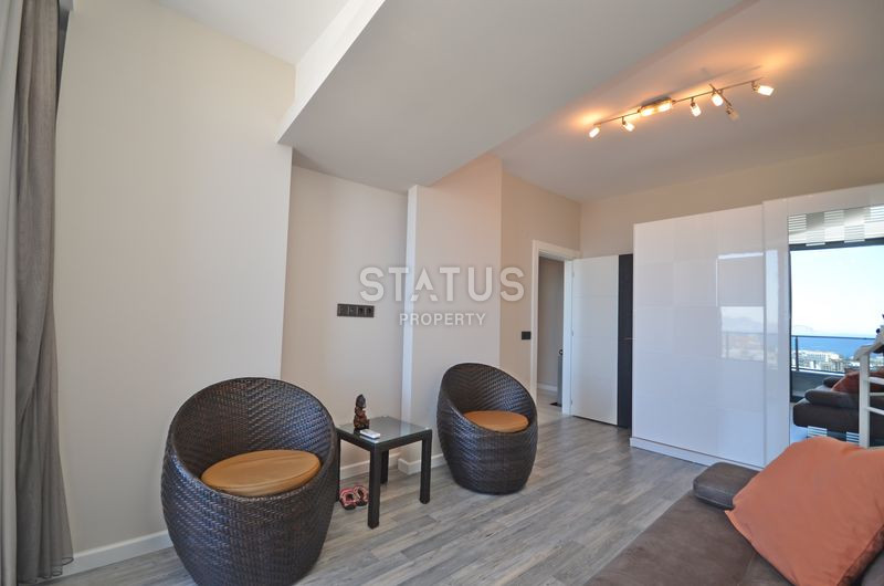 Beautiful spacious turnkey penthouse in Kargicak, 130 m2 фото 16