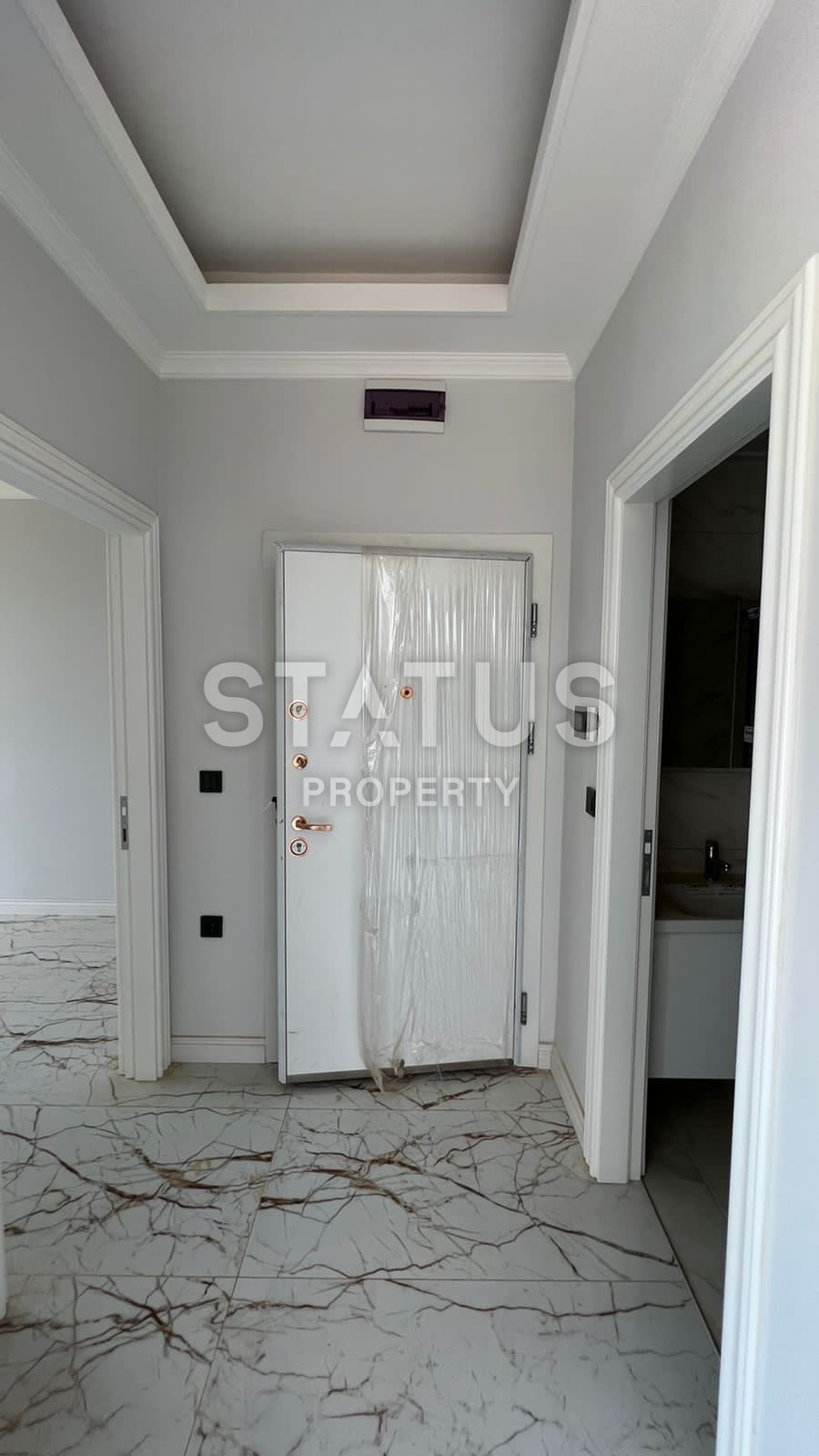 New two-room apartment in a residential complex with full infrastructure in the upper OBE. 50m2 фото 3