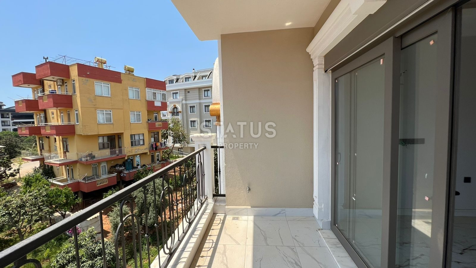 New two-room apartment in a residential complex with full infrastructure in the upper OBE. 50m2 фото 10