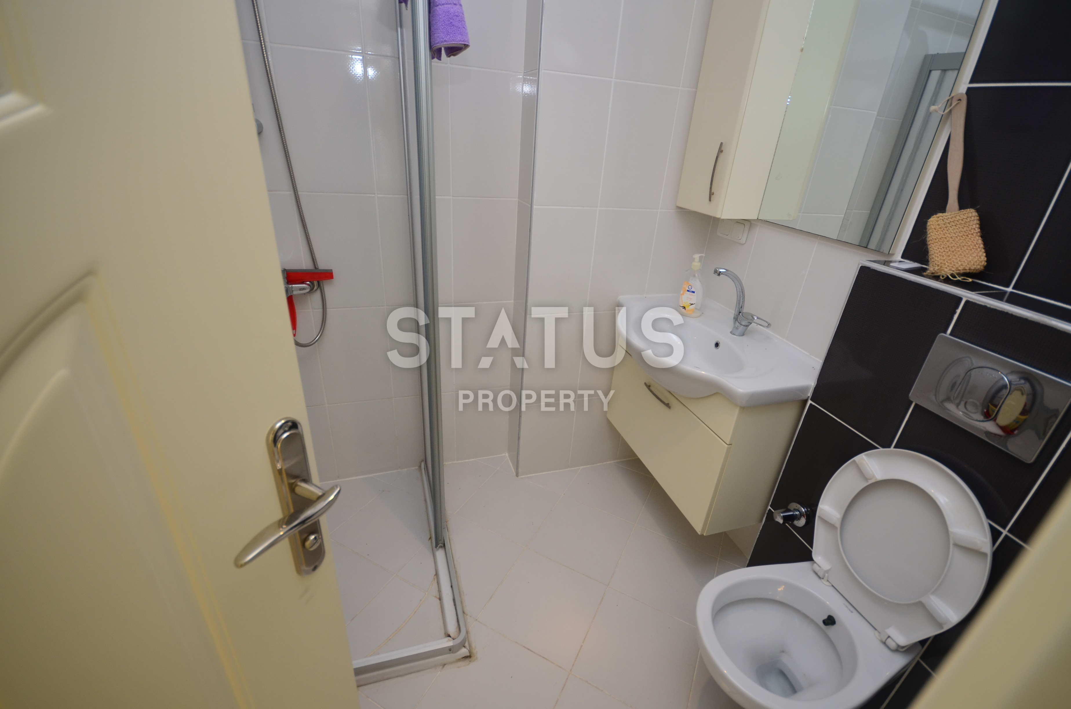 Меблированные трехкомнатные апартаменты в комплексе с инфраструктурой в Махмутларе, 100 м2 фото 18