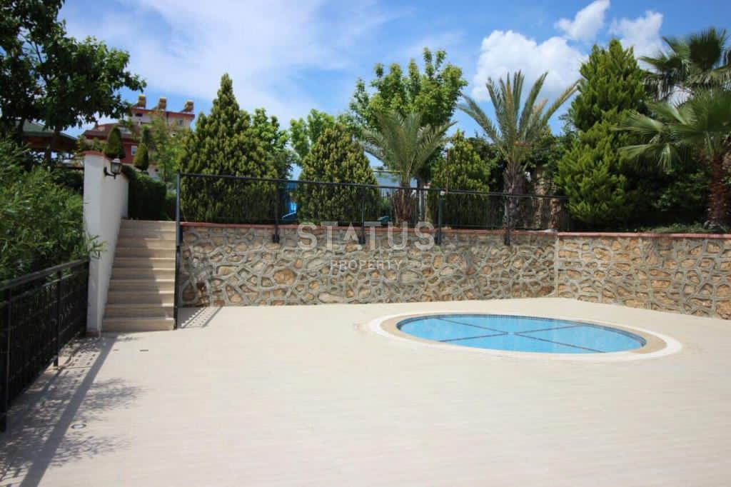 Просторная двухкомнатная меблированная  квартира в современном ЖК в Тосмуре. 75м2 фото 18