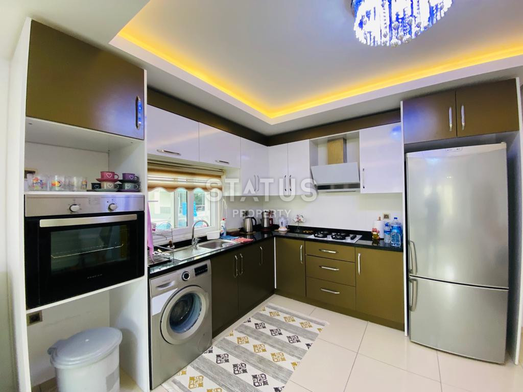 Светлая меблированная трёхкомнатная квартира в близи моря в Махмутларе.  107м2 фото 8