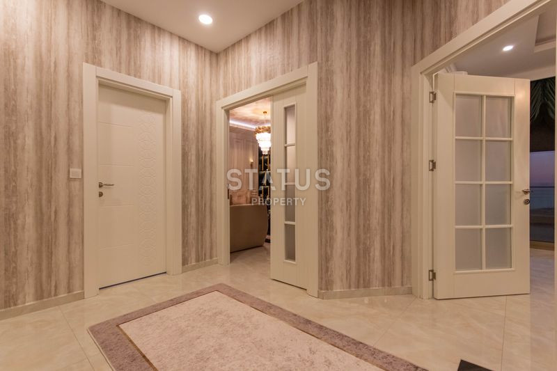 Luxurious penthouse with gorgeous views in Mahmutlar. 250m2 фото 6