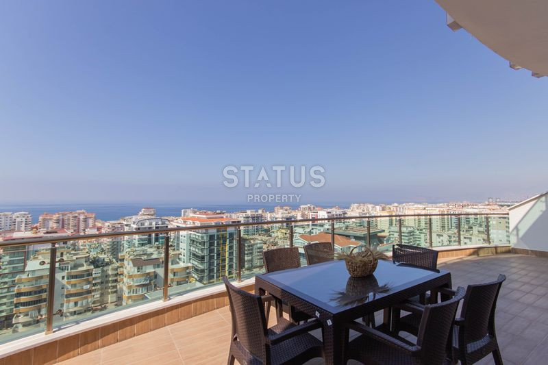 Luxurious penthouse with gorgeous views in Mahmutlar. 250m2 фото 16