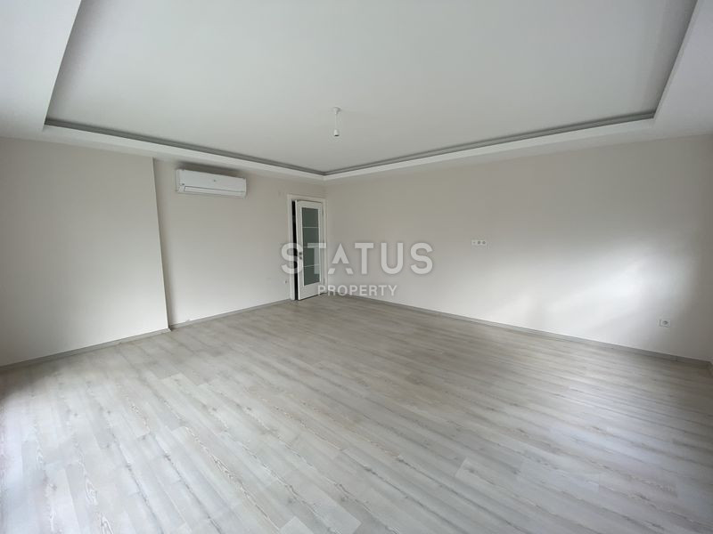 Светлая просторная квартира 3+1 с отдельной кухней в самом центре Махмутлара, 180 м2 фото 7