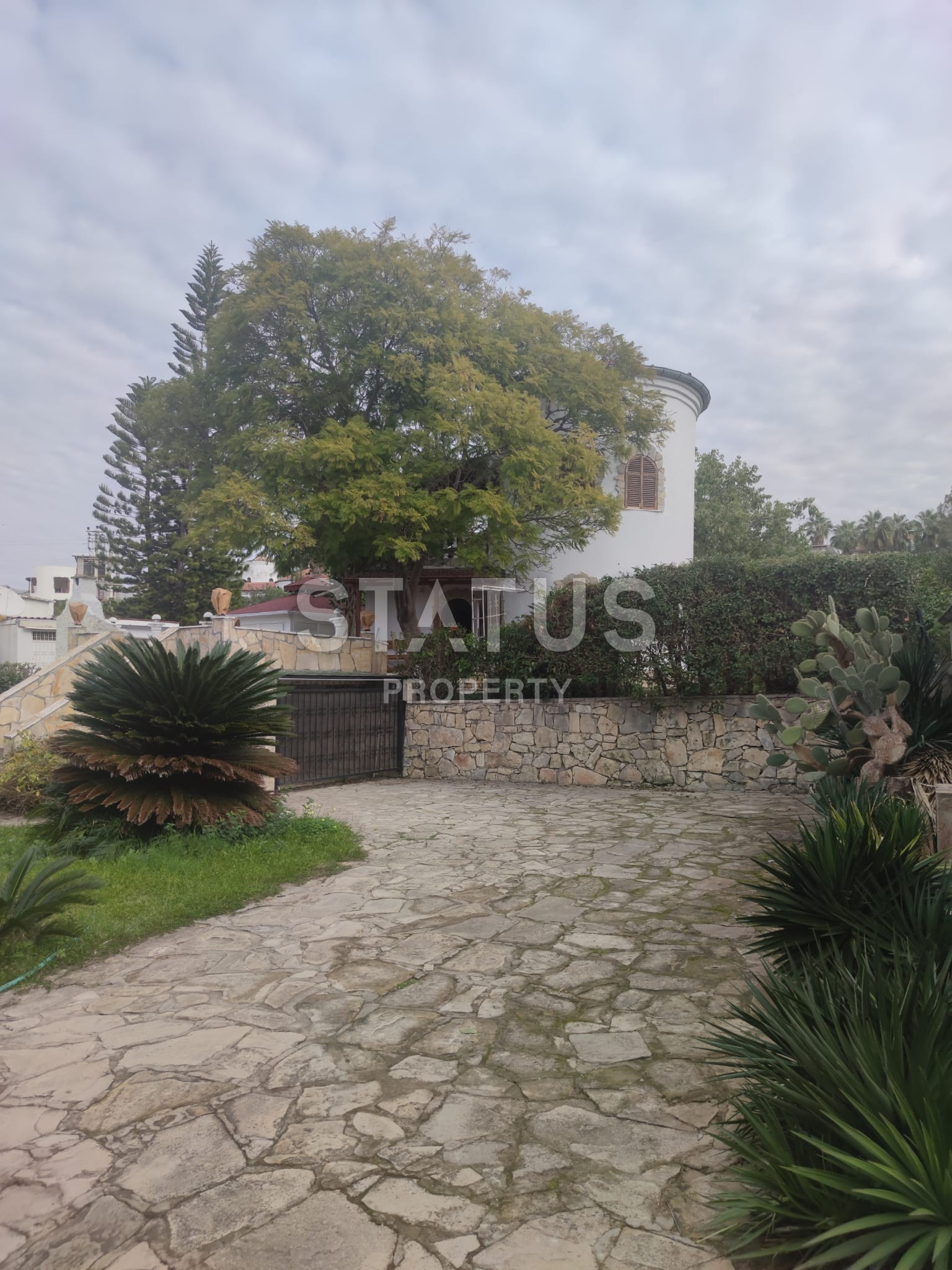 Двухэтажная вилла всего в 600м от моря в Авсалларе. 310м2 фото 19