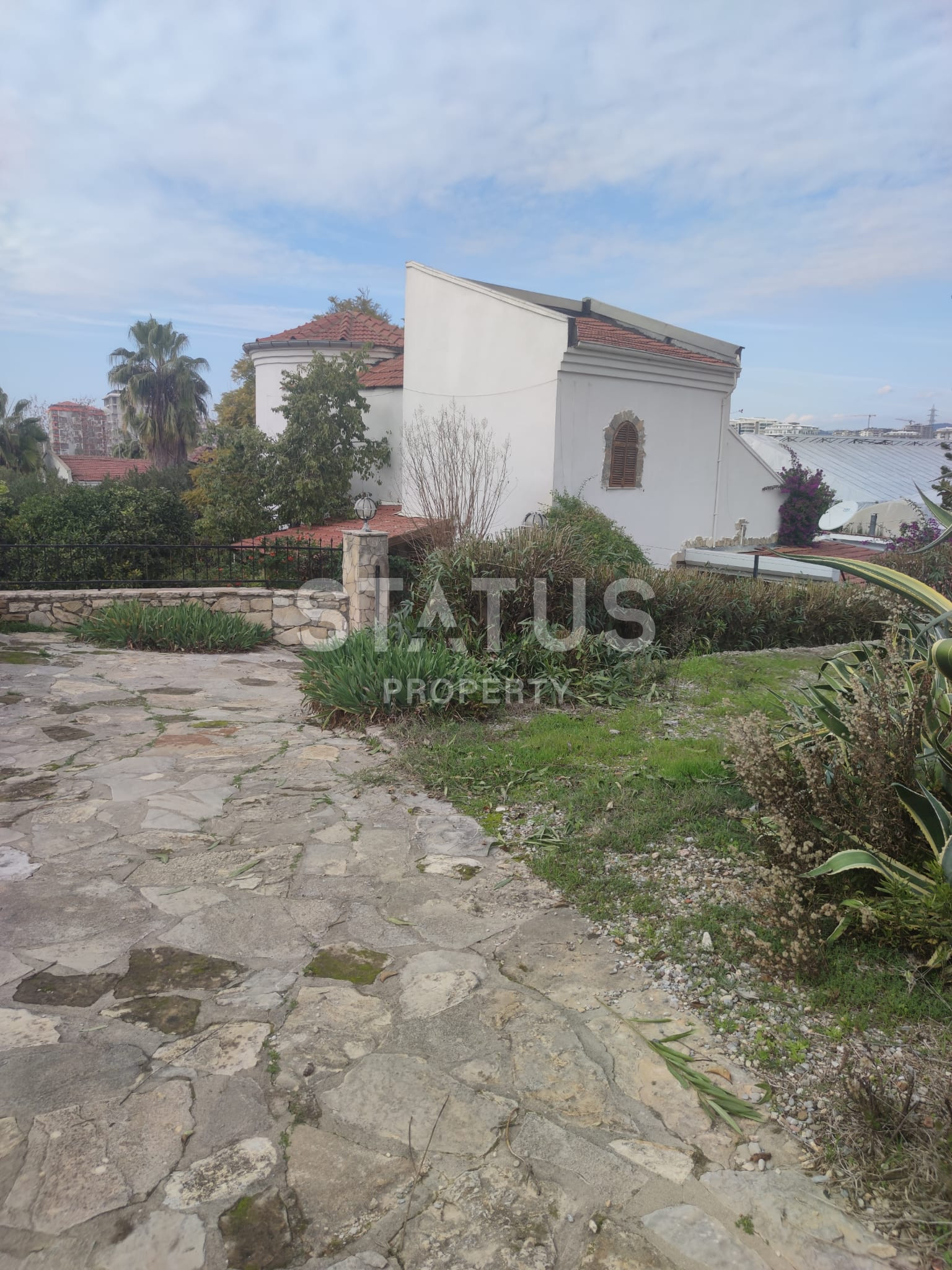 Двухэтажная вилла всего в 600м от моря в Авсалларе. 310м2 фото 31