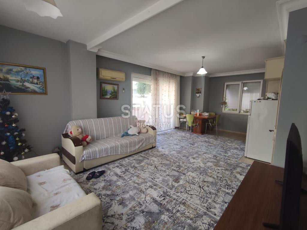 Просторная двухкомнатная квартира в центре города 700м от моря. 70м2 фото 5