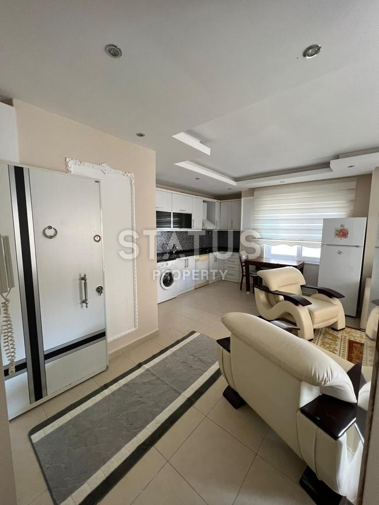 Просторная квартира 1+1 350 м от моря в Махмутларе. 65м2 фото 3