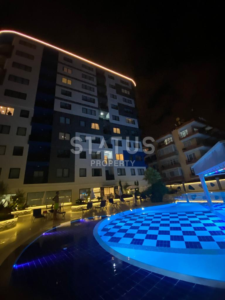 Трёхкомнатная квартира в комплексе с богатой инфраструктурой в районе пляжа Клеопатра, 85 м2 фото 4