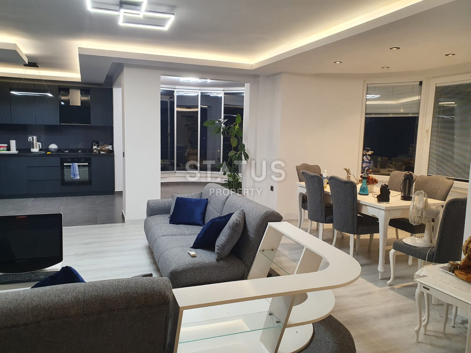 Роскошный дуплекс с мебелью в районе Оба, 215 м2 фото 3