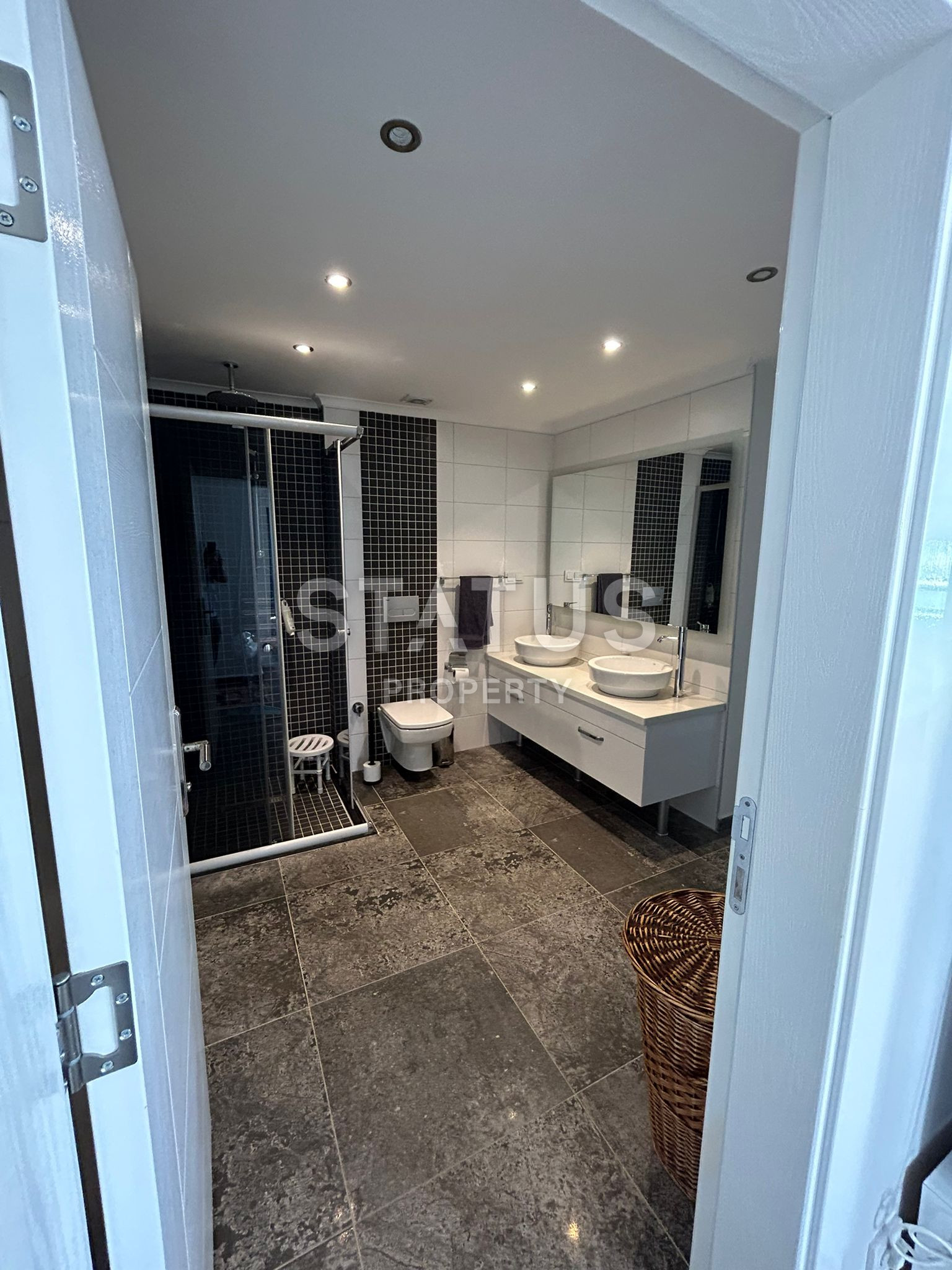 Трехкомнатные апартаменты с собственной террасой в районе Джикджилли, 250м2 фото 16