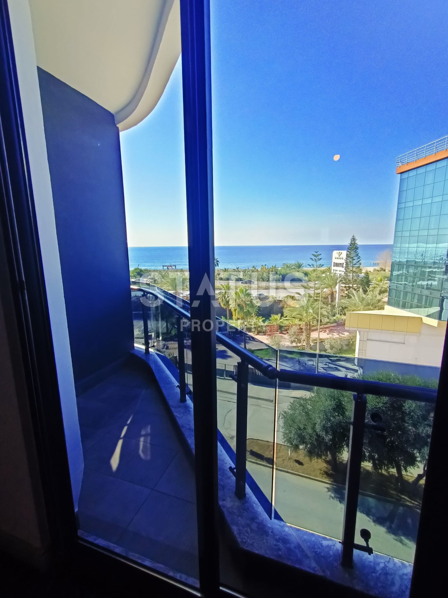 Новая трёхкомнатная квартира с видом на море в Каргыджаке. 100м2 фото 13