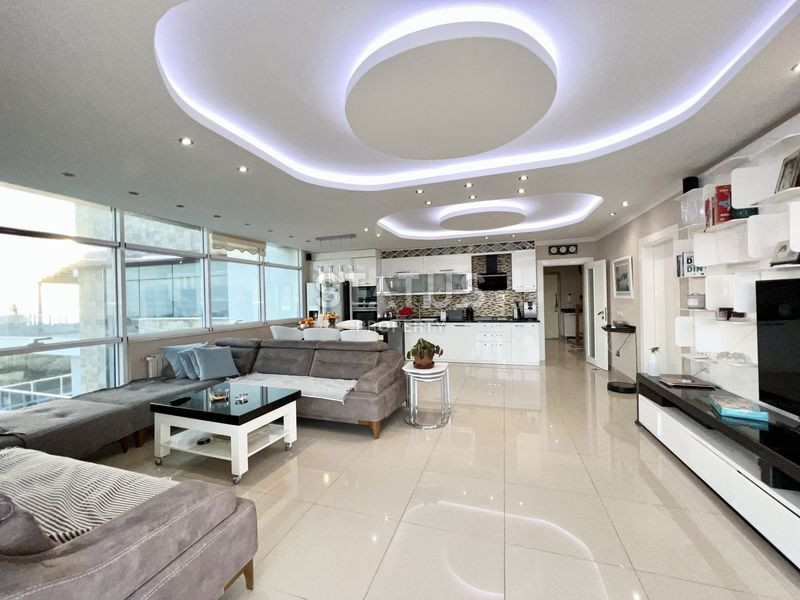 Премиальный дуплекс с сауной, личным бассейном и джакузи в Джикджилли. 270м2 фото 8