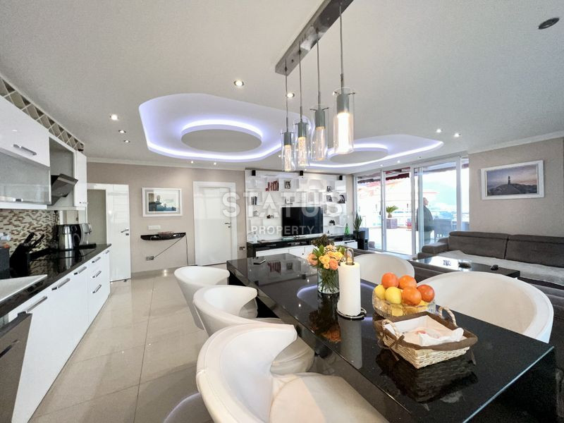 Премиальный дуплекс с сауной, личным бассейном и джакузи в Джикджилли. 270м2 фото 9