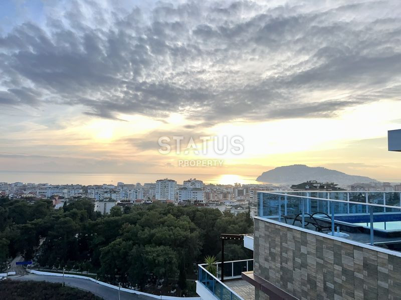 Премиальный дуплекс с сауной, личным бассейном и джакузи в Джикджилли. 270м2 фото 4