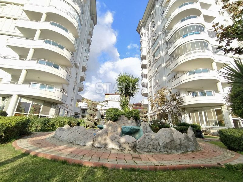 Двухуровневый дуплекс с джакузи 4+1 с видом на море в Джикджилли. 300м2 фото 10