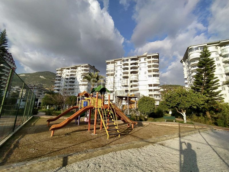 Двухуровневый дуплекс с джакузи 4+1 с видом на море в Джикджилли. 300м2 фото 15