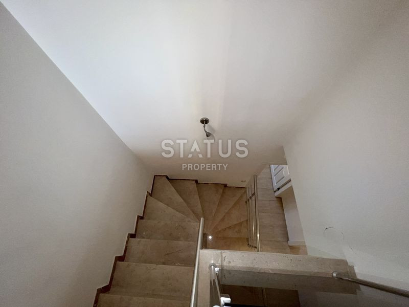 Двухуровневый дуплекс с джакузи 4+1 с видом на море в Джикджилли. 300м2 фото 55