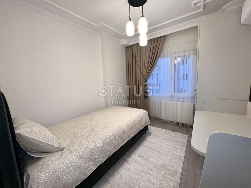 Реновированная квартира в доме городского типа с бассейном в центре Аланьи. 150м2 фото 11