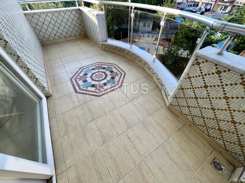 Реновированная квартира в доме городского типа с бассейном в центре Аланьи. 150м2 фото 12