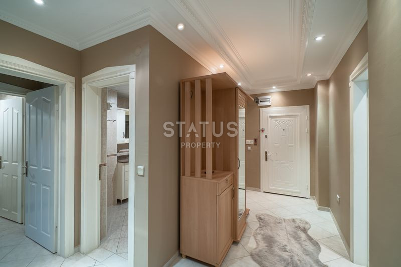 Уютная трёхкомнатная меблированная квартира 250м от моря в открытом районе Тосмур. 120м2 фото 6