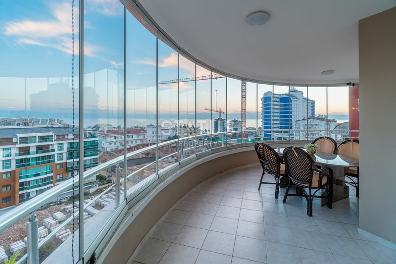 Уютная трёхкомнатная меблированная квартира 250м от моря в открытом районе Тосмур. 120м2 фото 21