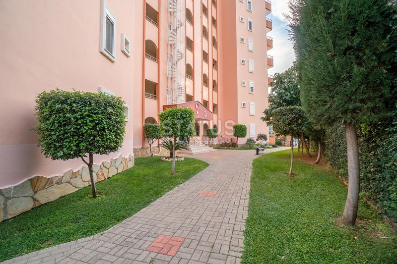 Уютная трёхкомнатная меблированная квартира 250м от моря в открытом районе Тосмур. 120м2 фото 26