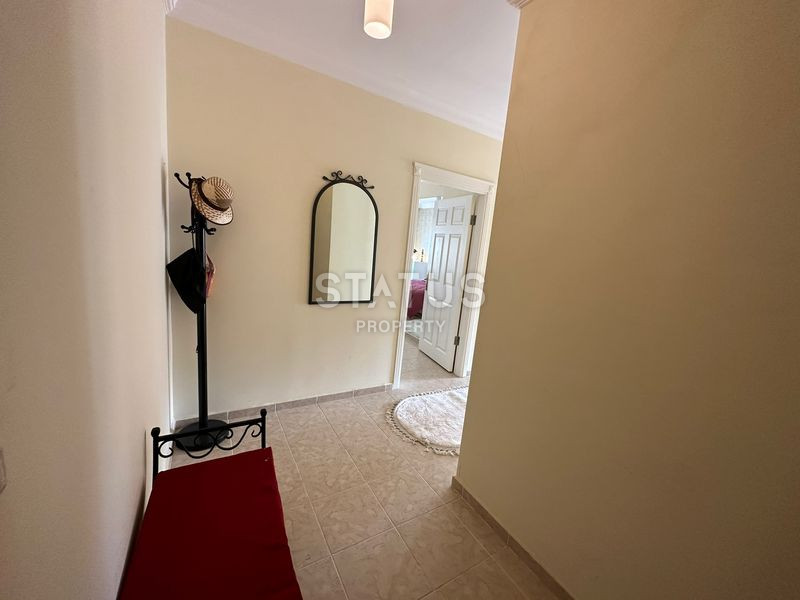 Красивая меблированная квартира 2+1 всего в 150м от моря в открытом районе Тосмур. 110м2 фото 3