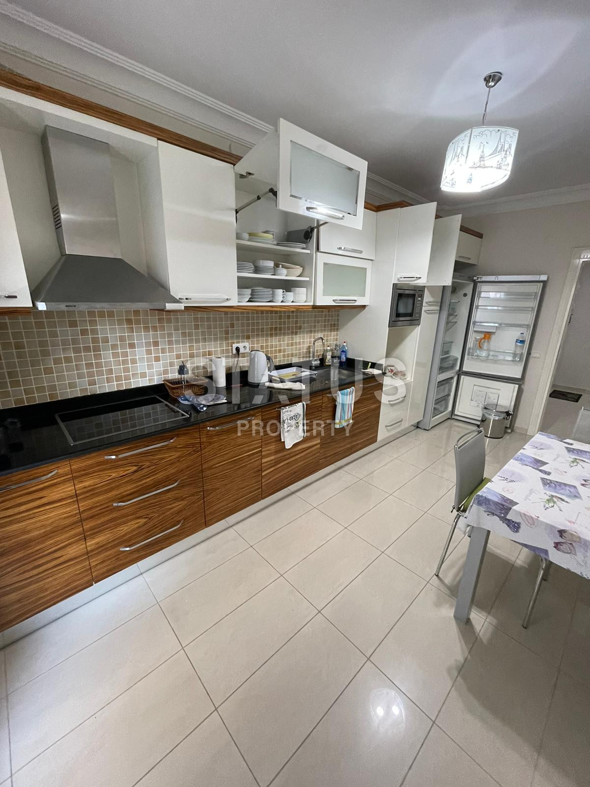 Четырёхкомнатная квартира в доме городского типа в 200м от моря в центре Аланьи. 160м2 фото 8