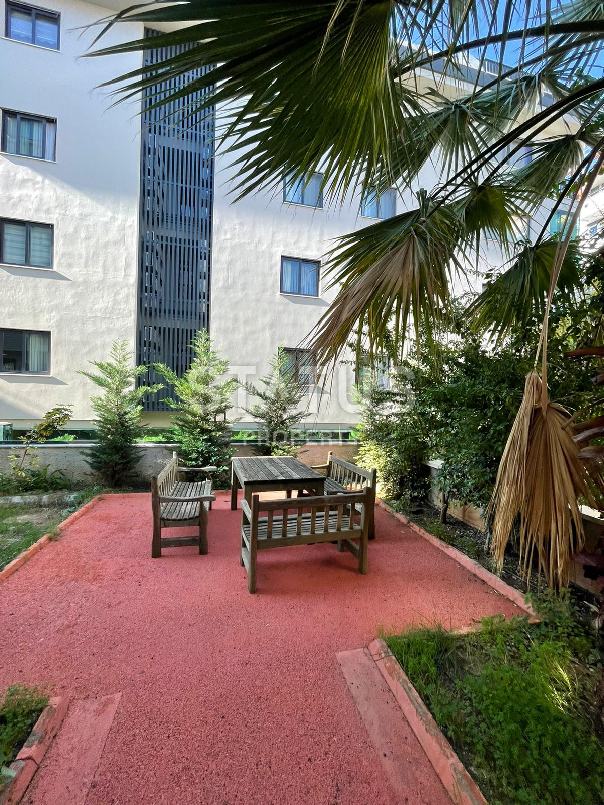 Четырёхкомнатная квартира в доме городского типа в 200м от моря в центре Аланьи. 160м2 фото 22