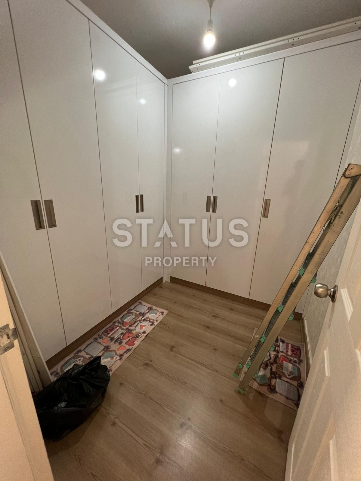 Просторная четырехкомнатная квартира в Обе, 220м2 фото 9