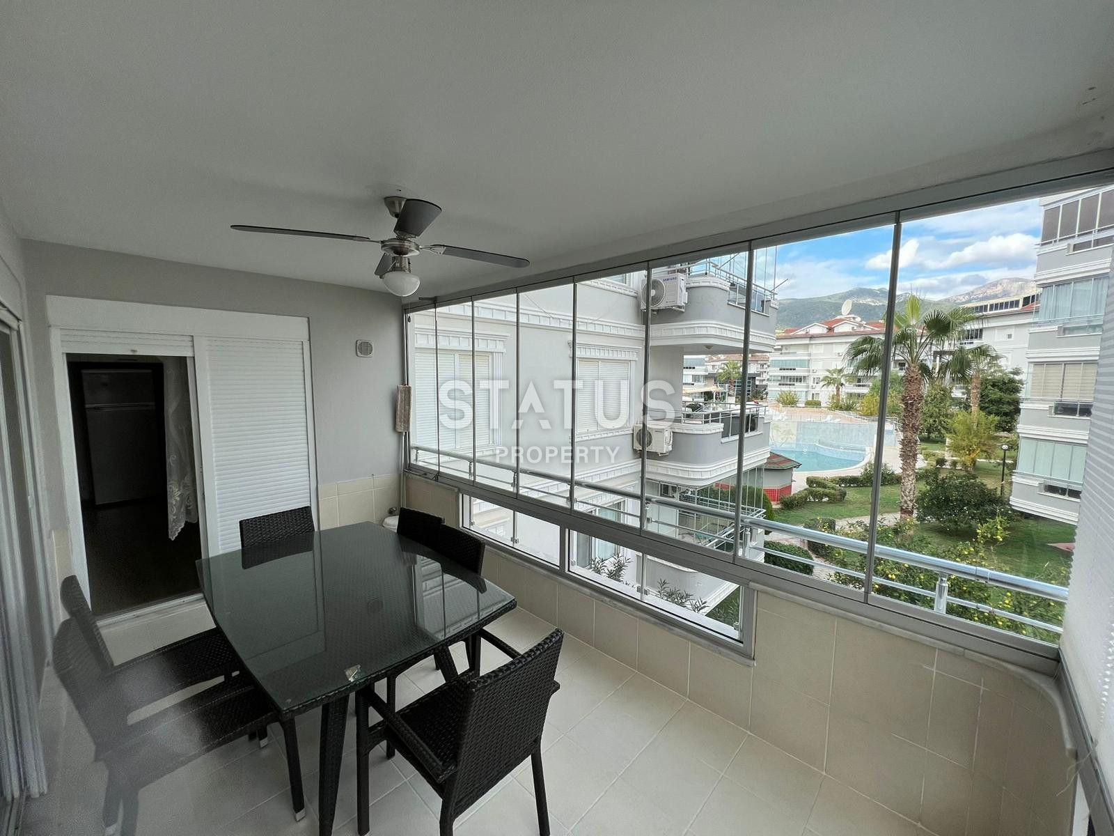 Просторная четырехкомнатная квартира в Обе, 220м2 фото 23