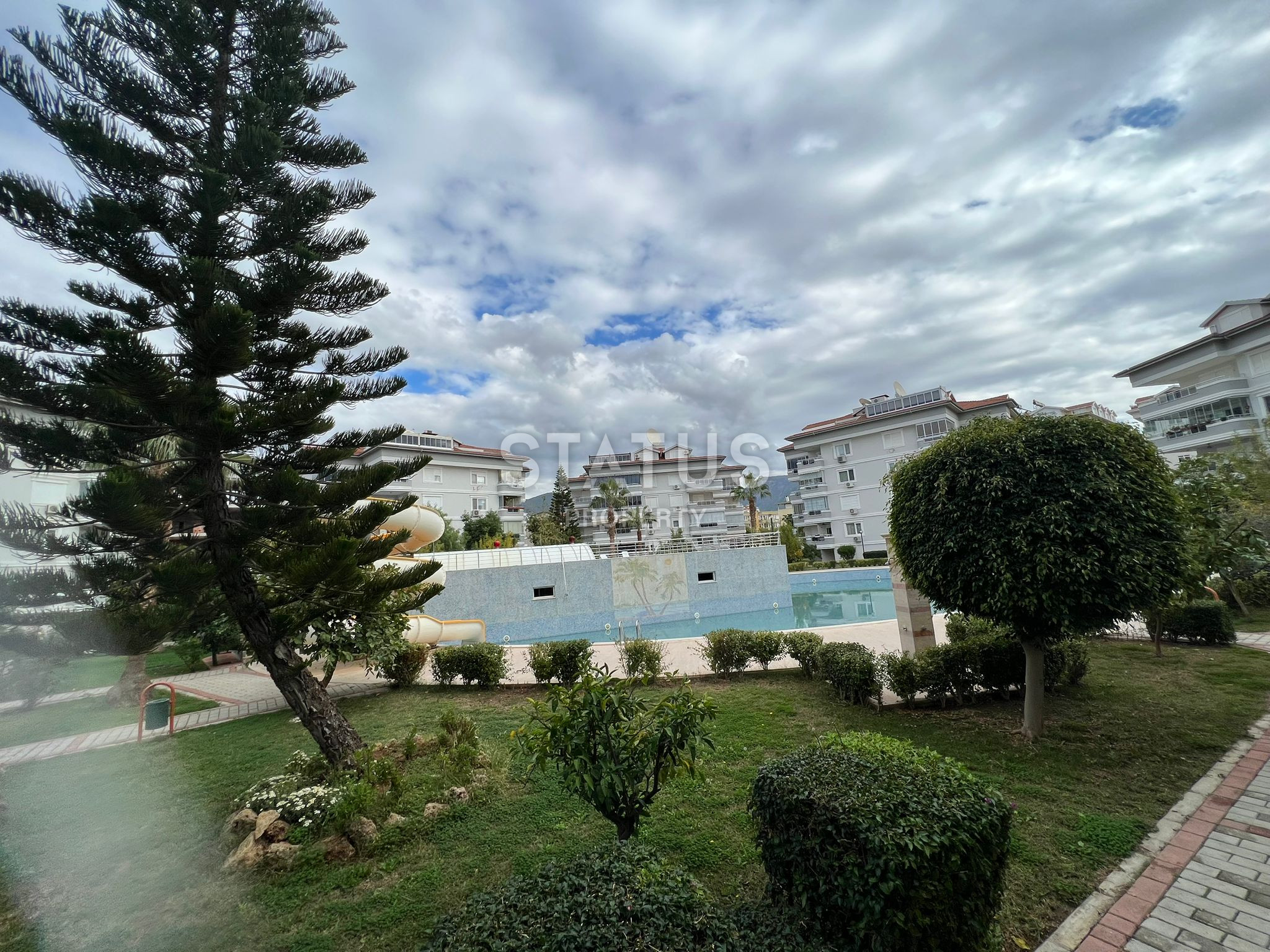 Просторная четырехкомнатная квартира в Обе, 220м2 фото 33