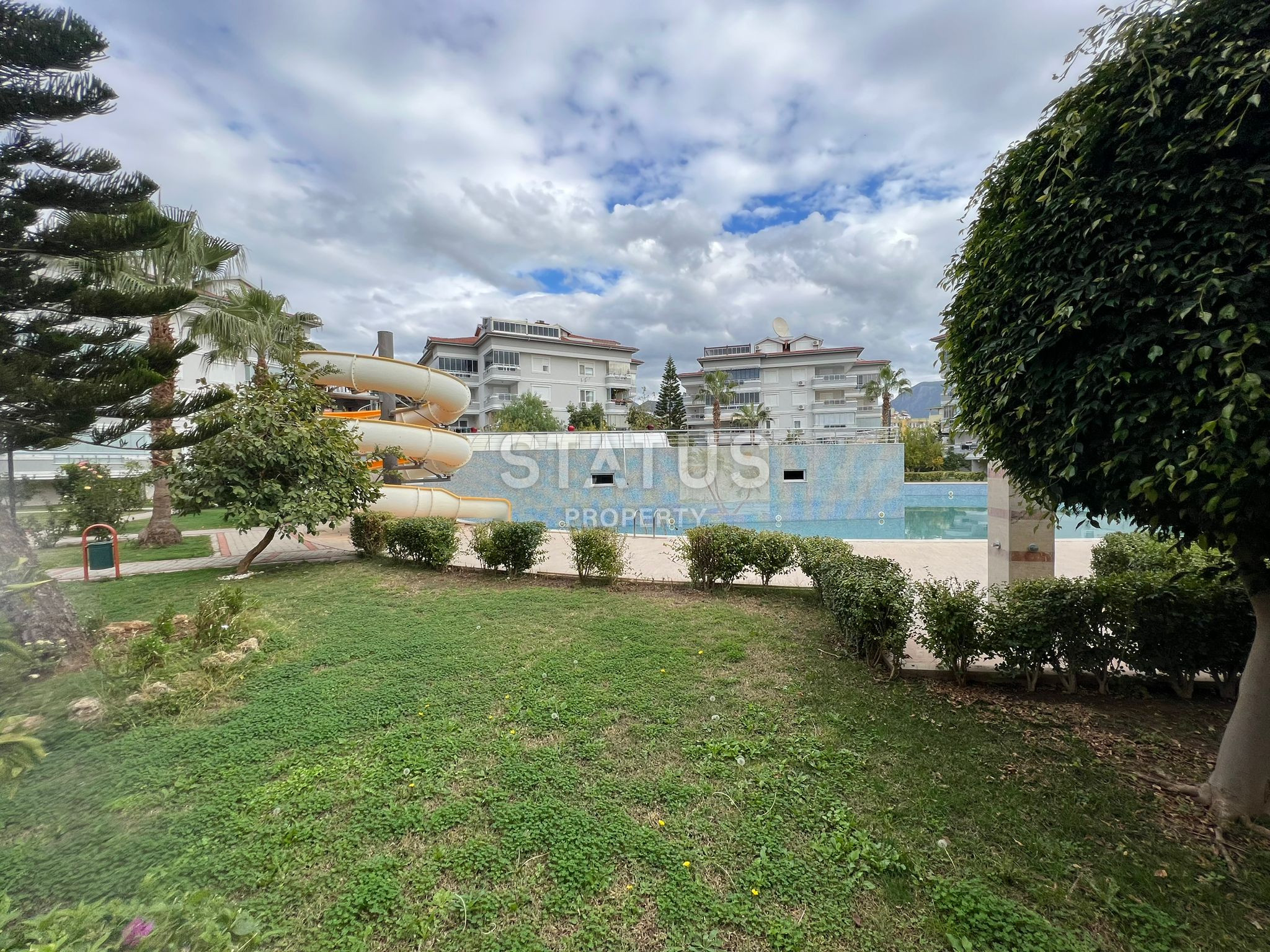 Просторная четырехкомнатная квартира в Обе, 220м2 фото 35