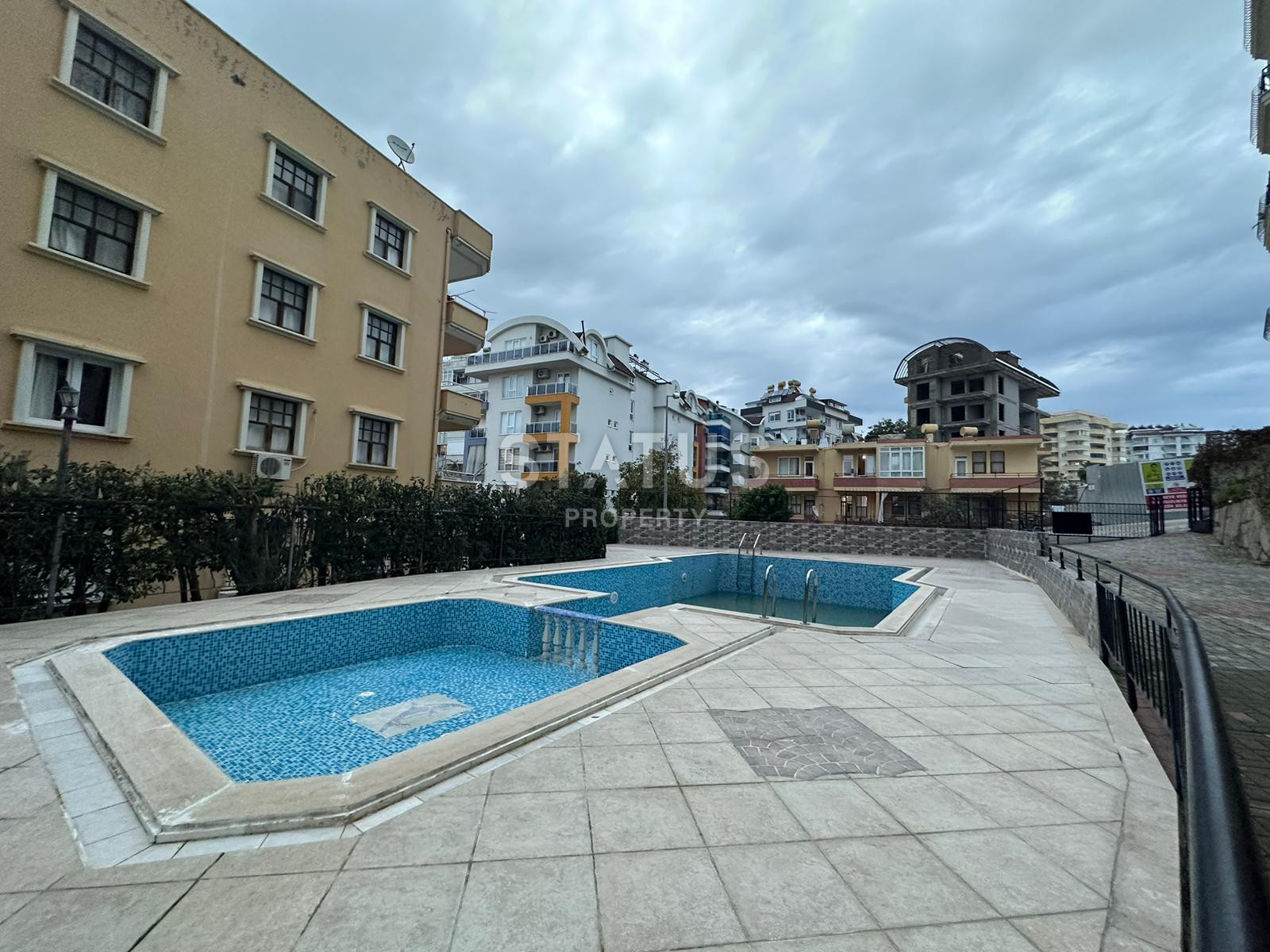 Просторная трёхкомнатная меблированная квартира 200м от моря в открытом районе Тосмур. 110м2 фото 15