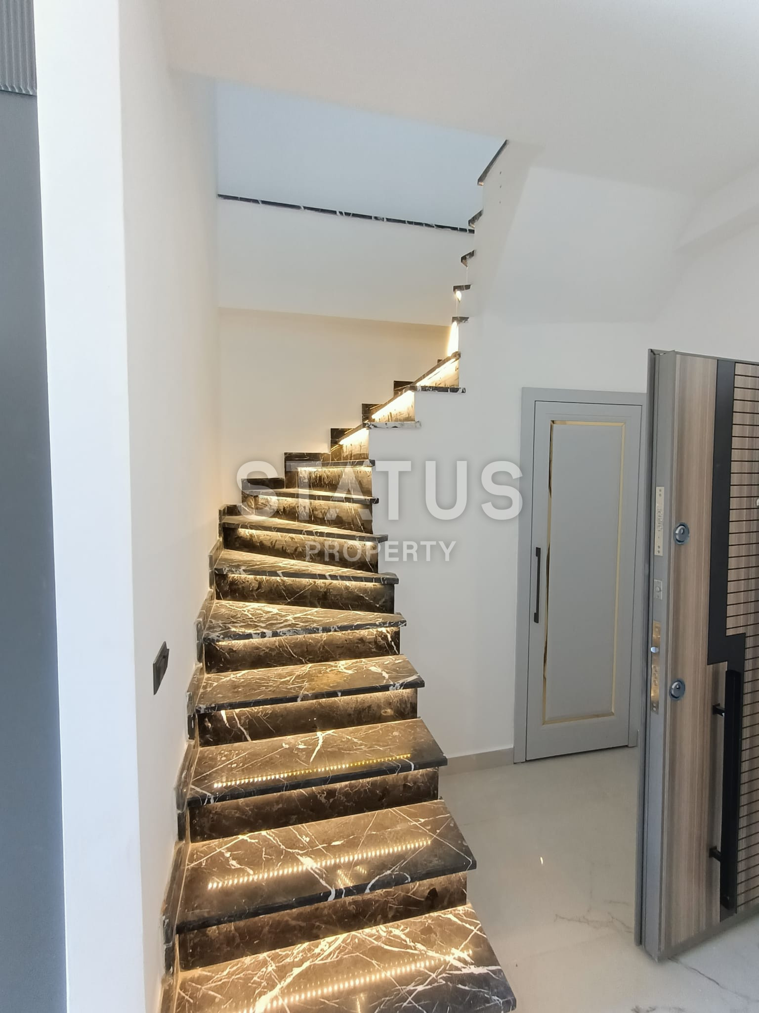 Двухуровневые квартиры с собственным садом в 200м от моря в бутик комплексе в Каргыджаке. 114м2 -140м2 фото 52