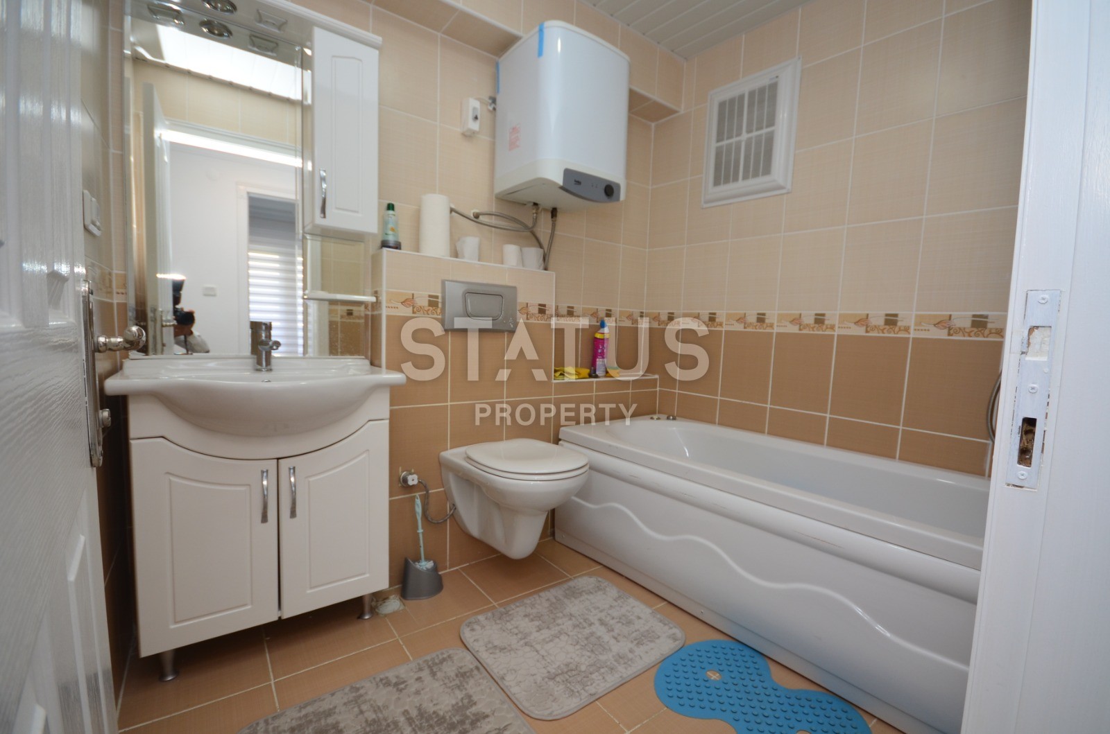 Трехкомнатная квартира с видом на море в районе Демирташ, 105 кв. м. фото 9