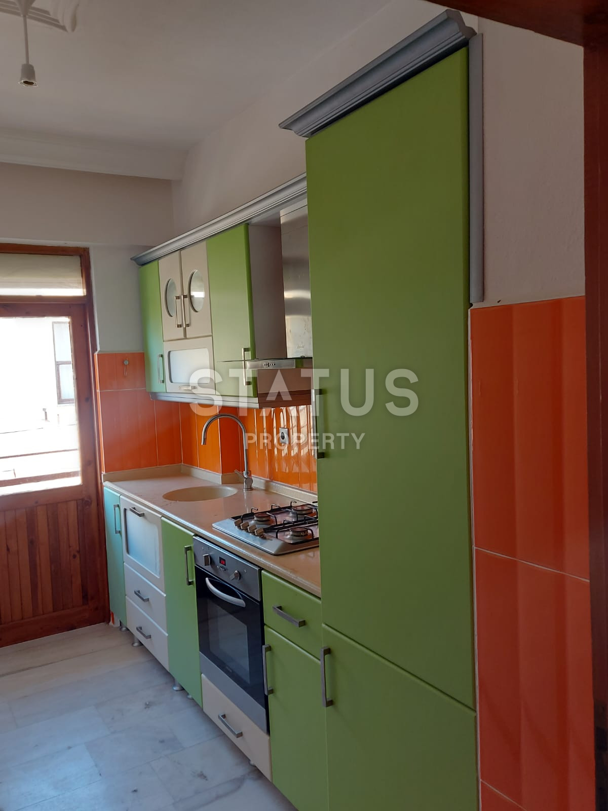 Трехкомнатная квартира в 100 метрах от легендарного пляжа Клеопатры, 100м2 фото 3