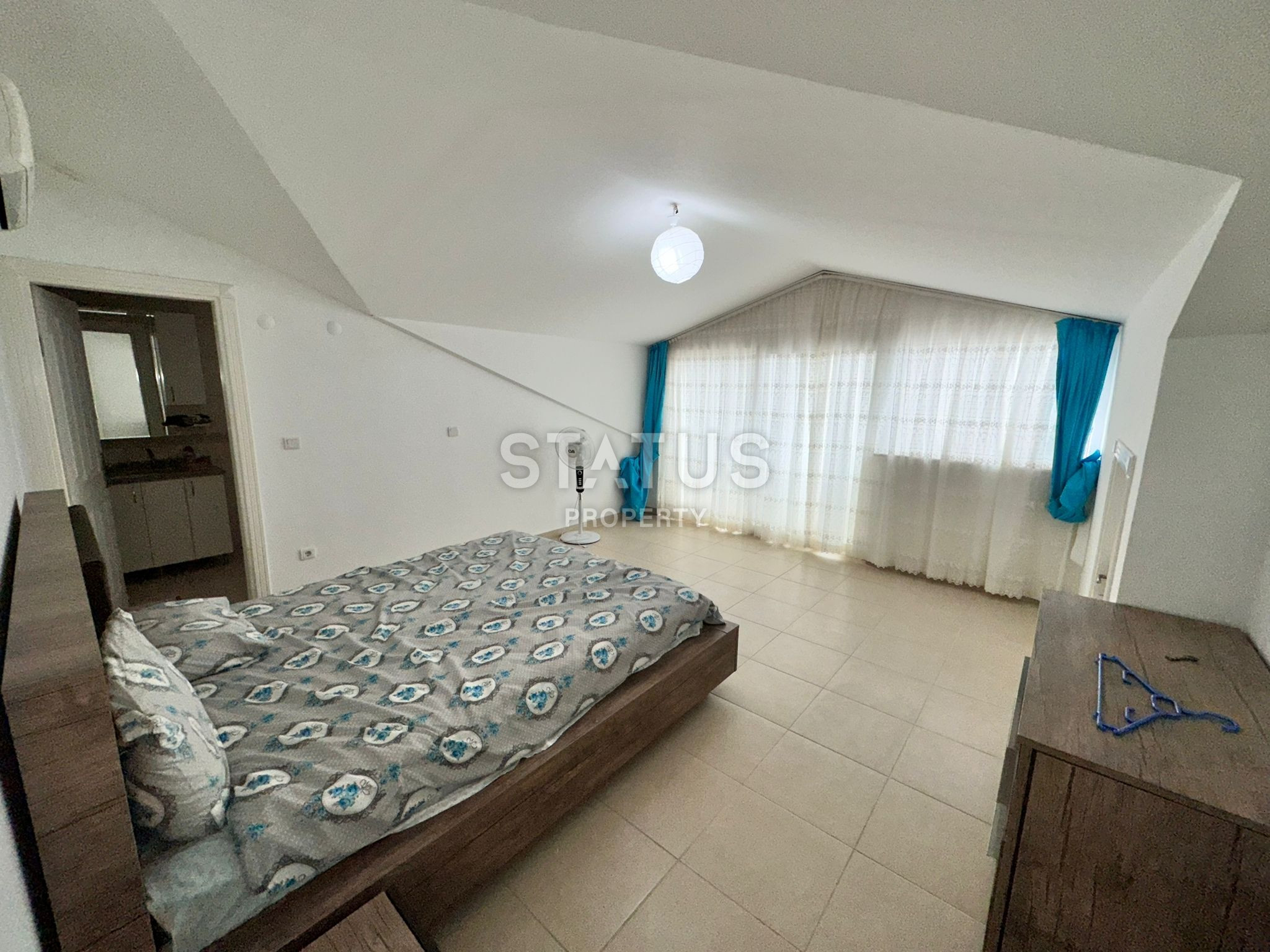 4+1 with sea view for the price of 2+1 in the top OBE. 200m2 фото 7