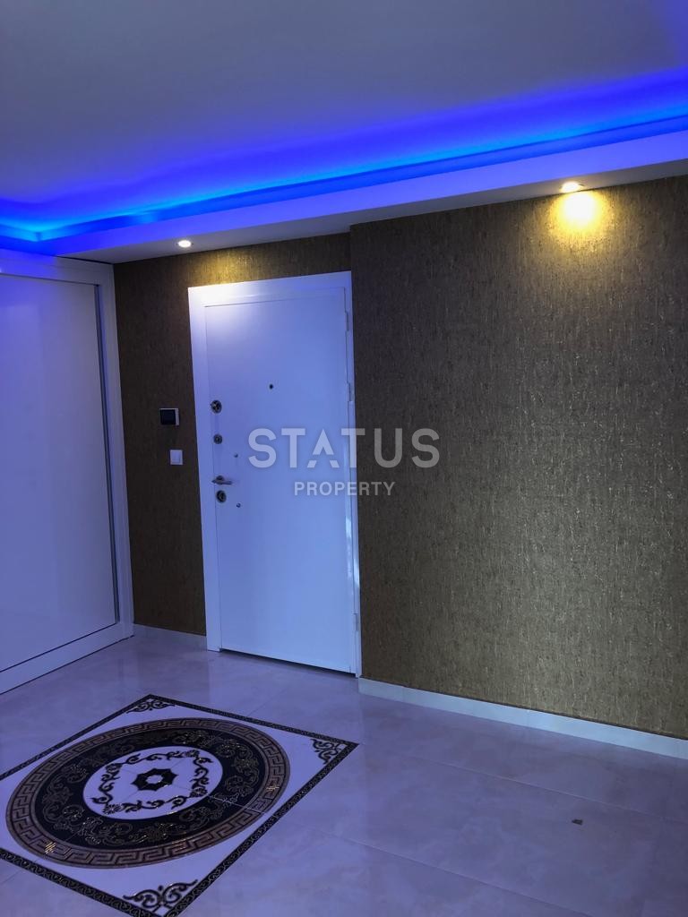 Большая новая квартира 3+1 в комплексе с бассейном, Махмутлар,160 м2. фото 9