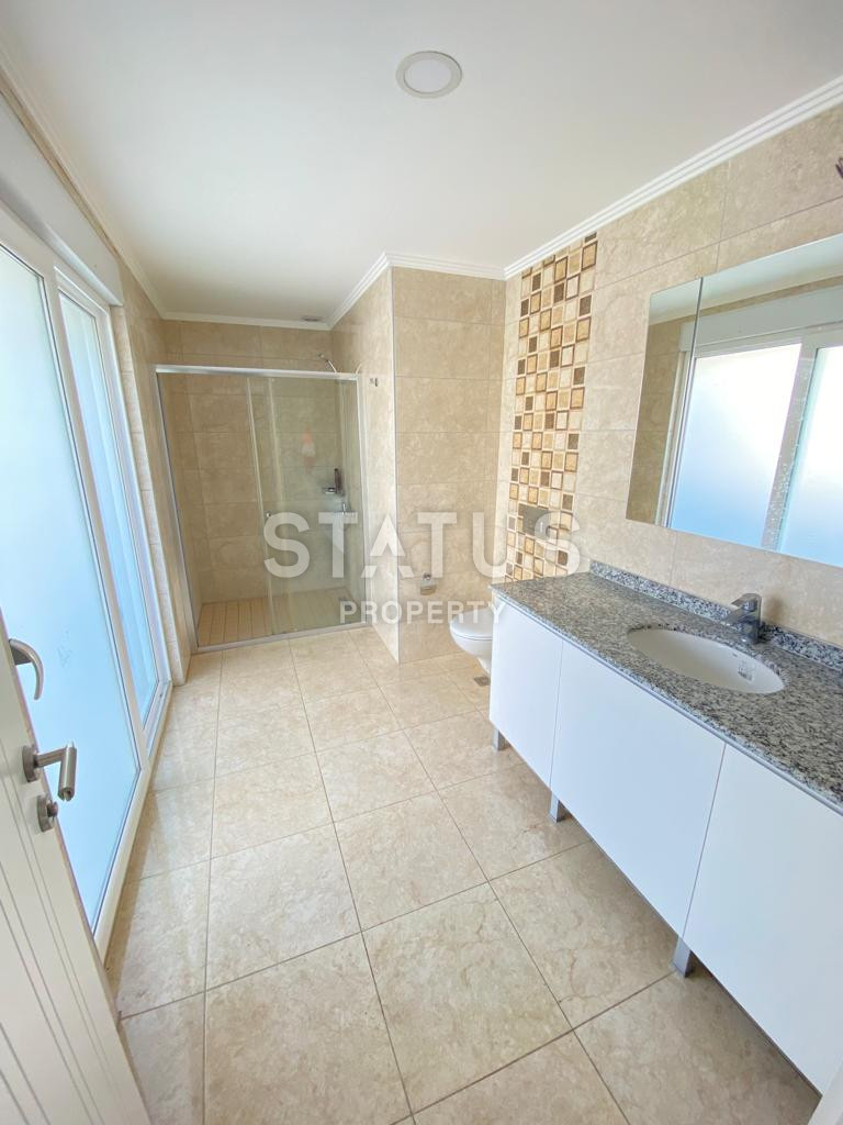 Пятикомнатная меблированная квартира в 750м от моря в районе Оба.240 м2 фото 19