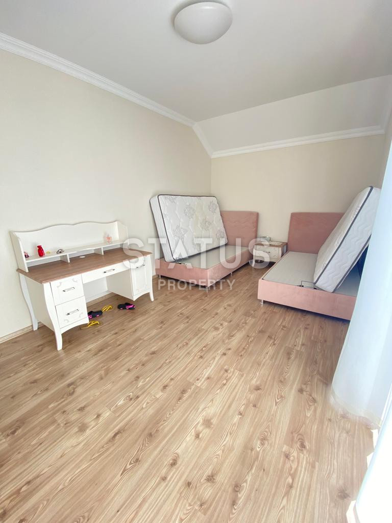 Пятикомнатная меблированная квартира в 750м от моря в районе Оба.240 м2 фото 20