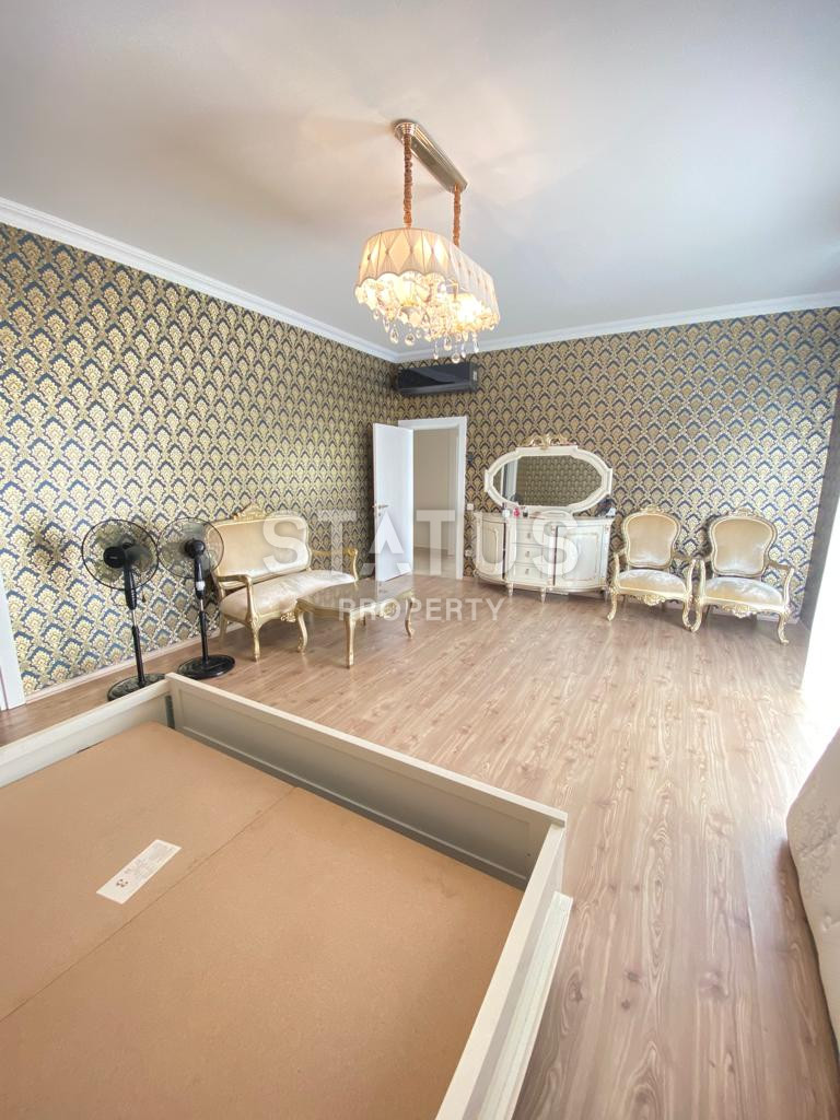 Пятикомнатная меблированная квартира в 750м от моря в районе Оба.240 м2 фото 31