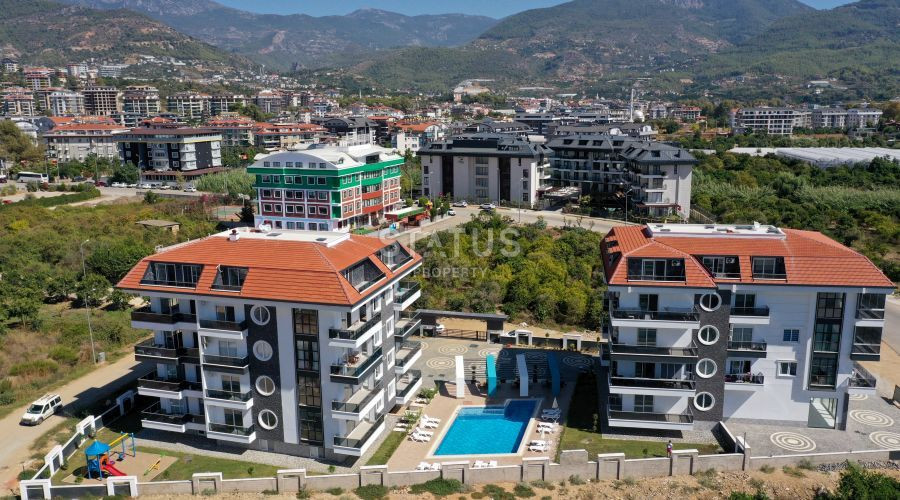 Three-room apartment in a residential complex with full infrastructure in the upper OBE. 85m2 фото 4