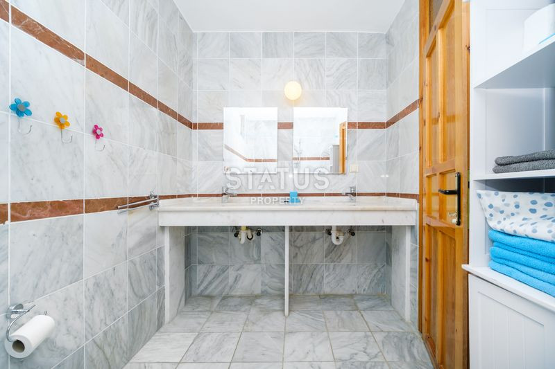 Furnished 4+1 villa in Konakli, 205 m2 фото 20