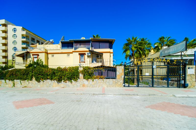 Furnished 4+1 villa in Konakli, 205 m2 фото 30