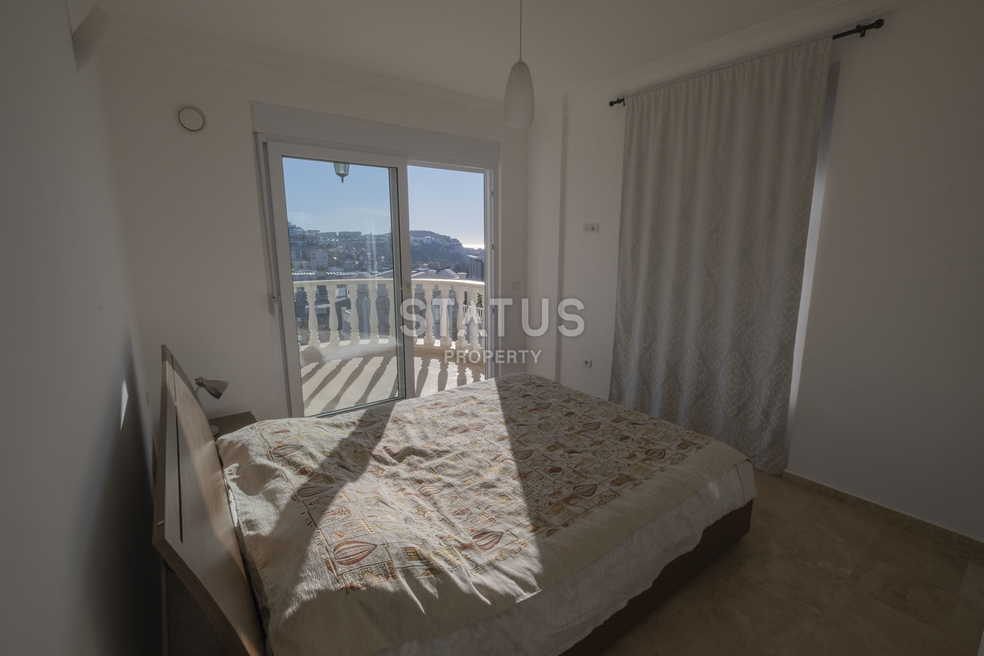 Шикарная меблированная вилла с видом на море, 200м2. фото 4