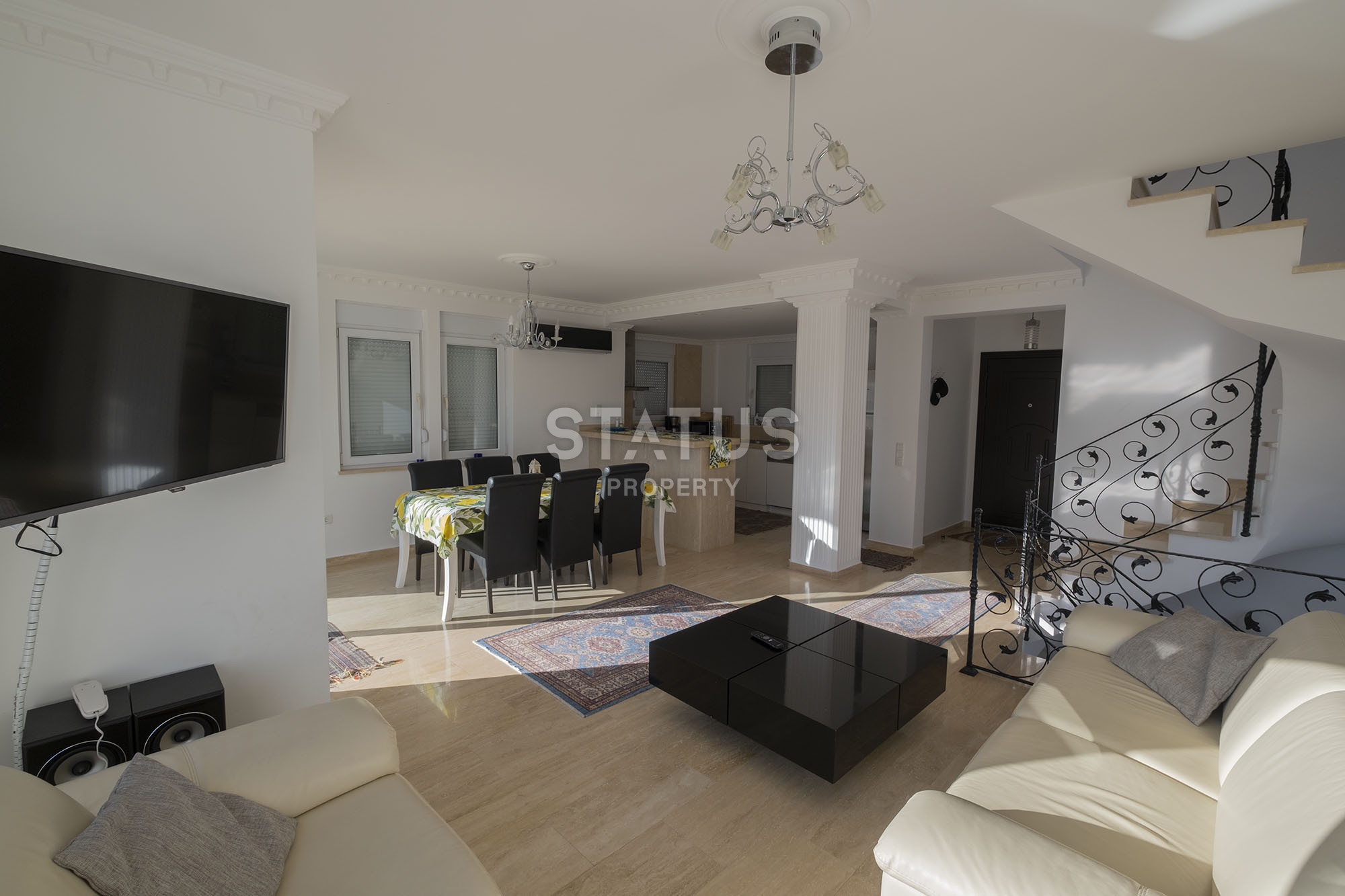 Шикарная меблированная вилла с видом на море, 200м2. фото 8